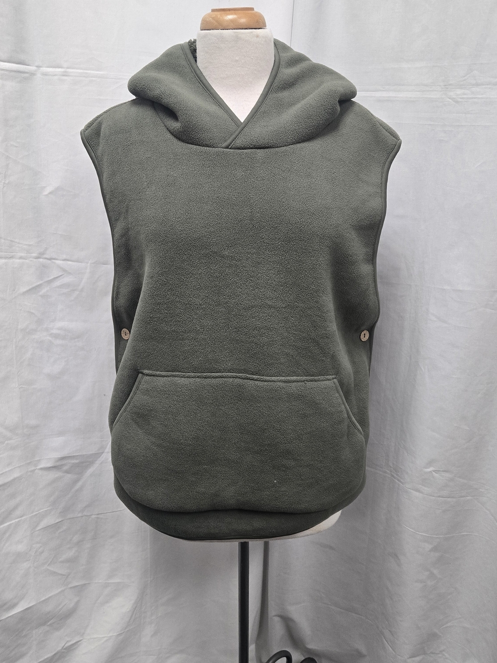 Coco + Carmen Hooded Fleece Vest